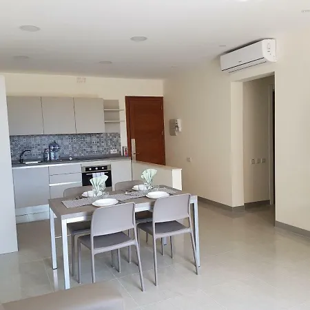 Fort Cambray Apartment With Spectacular Sea Views Mgarr Exterior photo